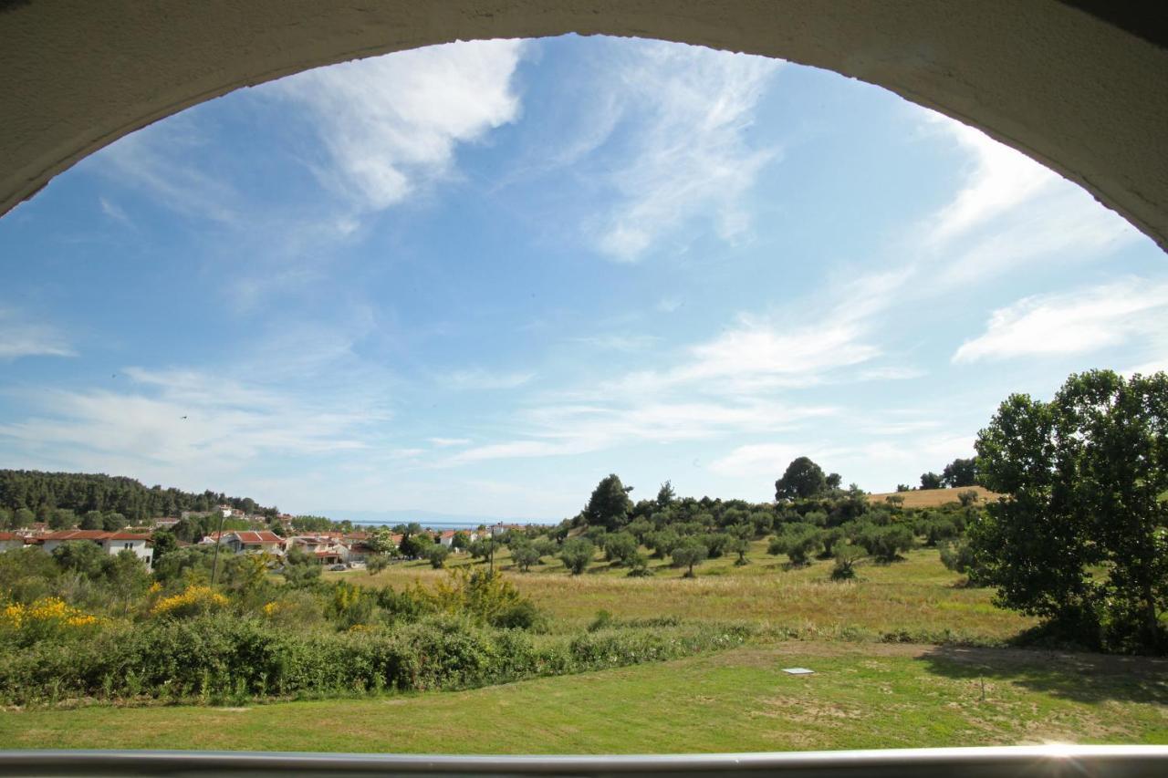 Panorama Siviris Apartment Bagian luar foto