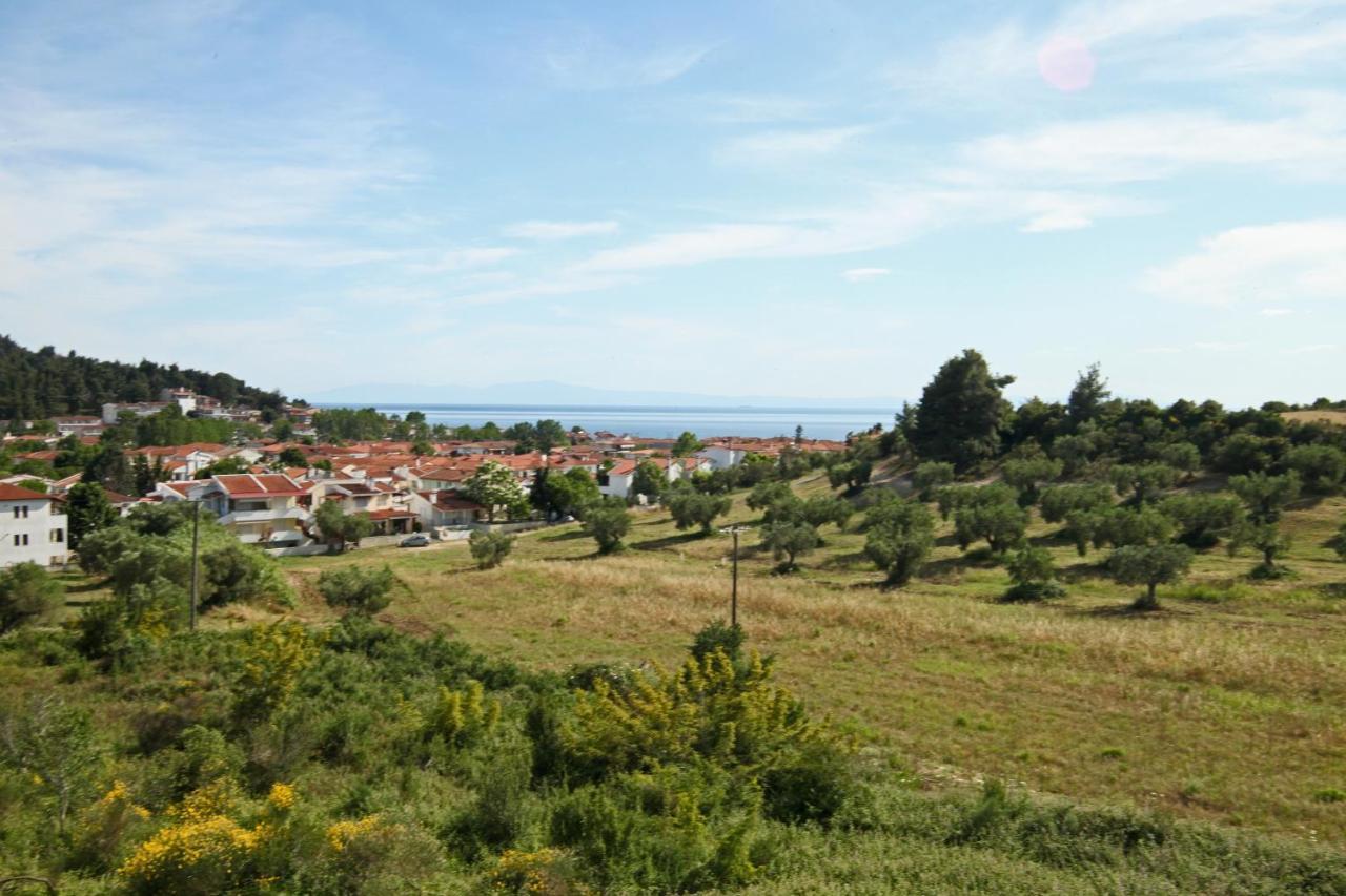 Panorama Siviris Apartment Bagian luar foto
