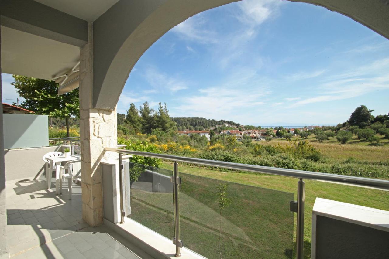 Panorama Siviris Apartment Bagian luar foto