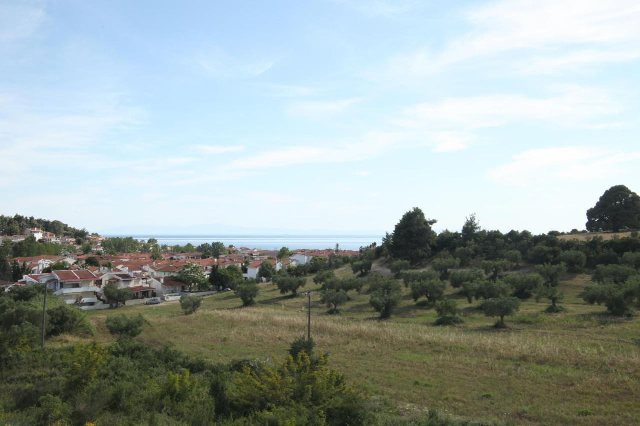 Panorama Siviris Apartment Bagian luar foto