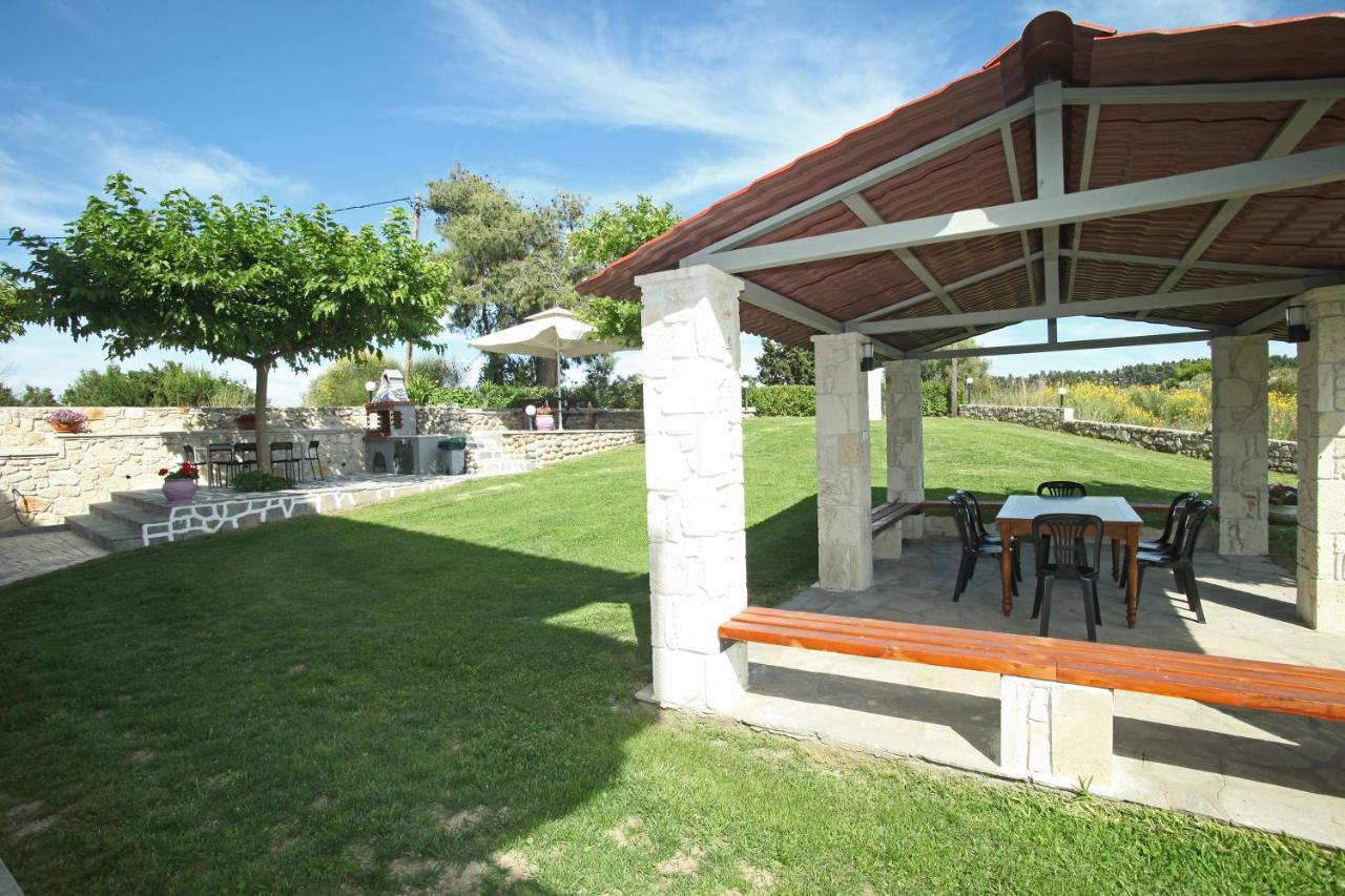 Panorama Siviris Apartment Bagian luar foto